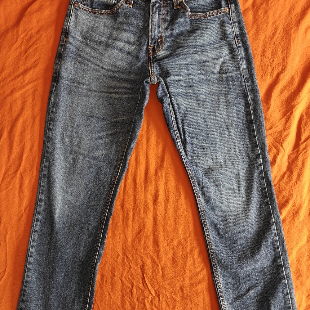 Signature Levi Strauss Athletic Blue Jeans